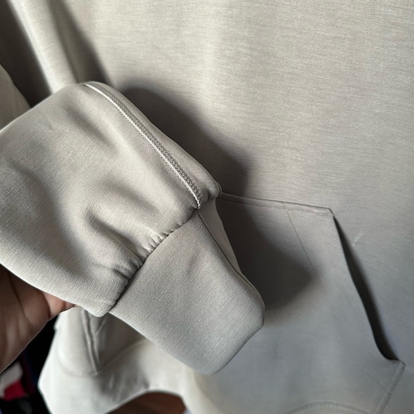 LULULEMON Softstreme Hoodie SQUARE DOT SIZE 4 women’s - Picture 4 of 9